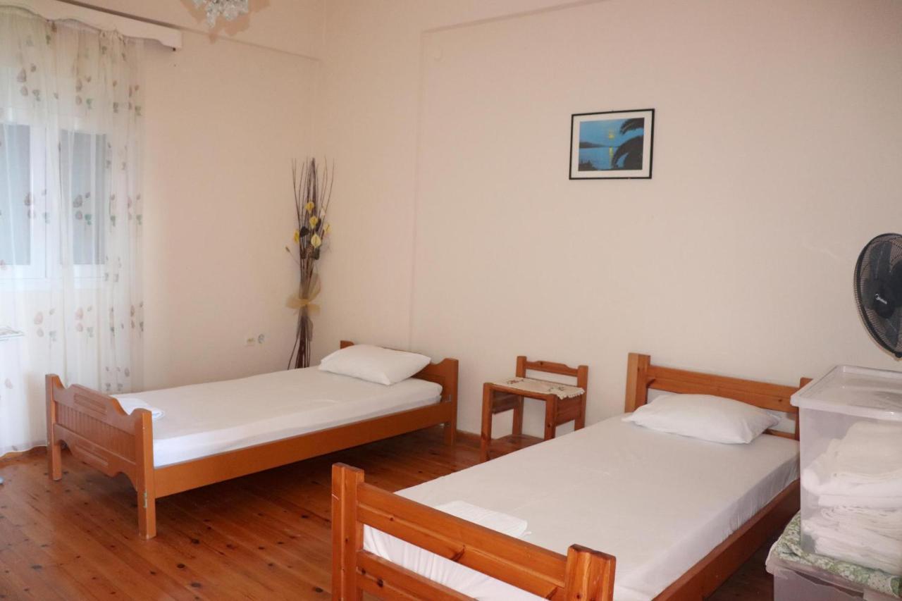 Anastassia Eg Apartment Koróni Екстериор снимка