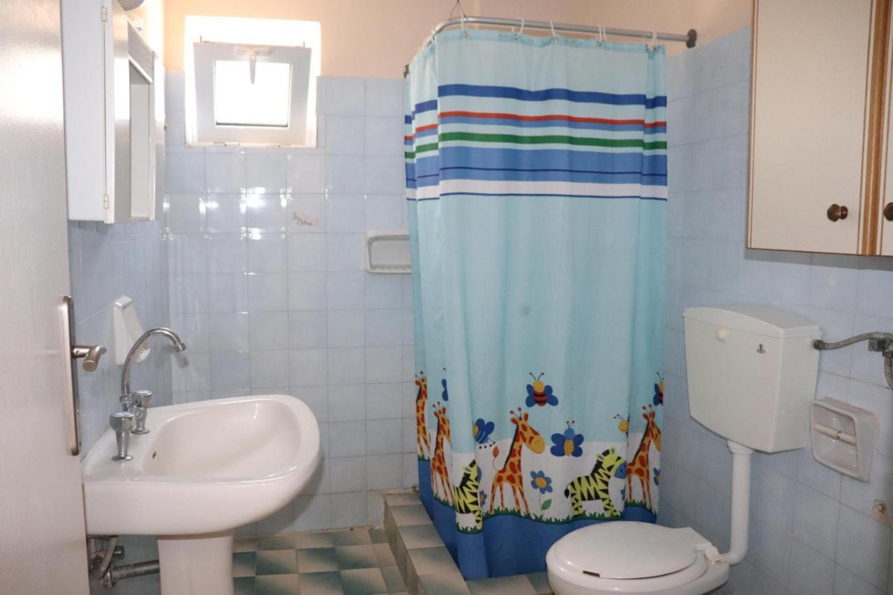 Anastassia Eg Apartment Koróni Екстериор снимка
