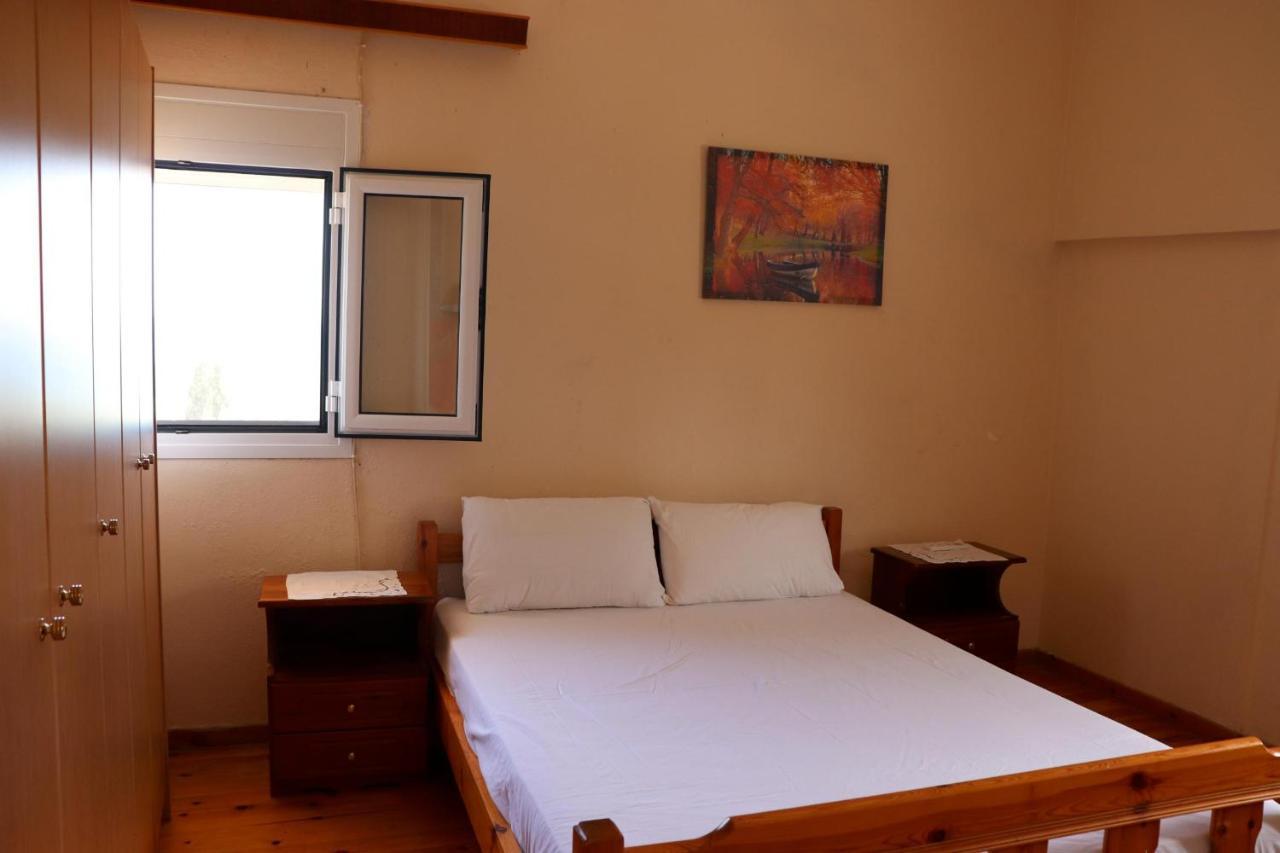 Anastassia Eg Apartment Koróni Екстериор снимка